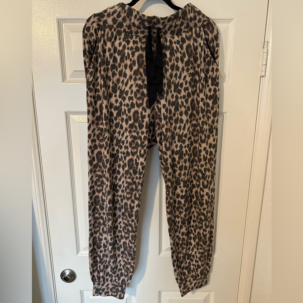 Leopard Joggers